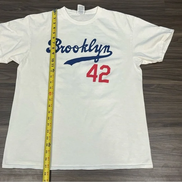 Jackie Robinson #42 Brooklyn Dodgers White Shirt Size Large - Picture 14 of 16